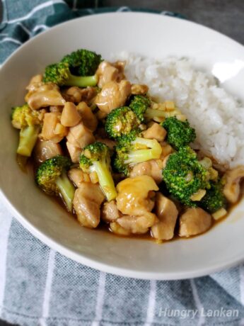 Hey! Do you know that you can make this popular Chinese takeout stir-fry dish just as good as you get it from the restaurants, within just 20 minutes?