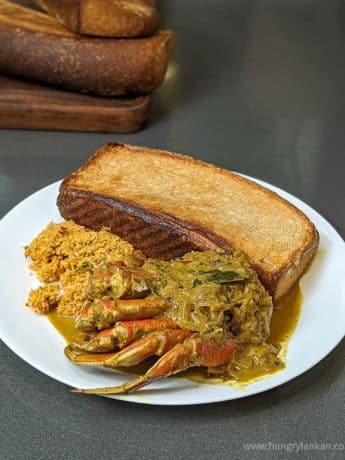 Sri Lankan whole wheat roast paan/bread/thati paan