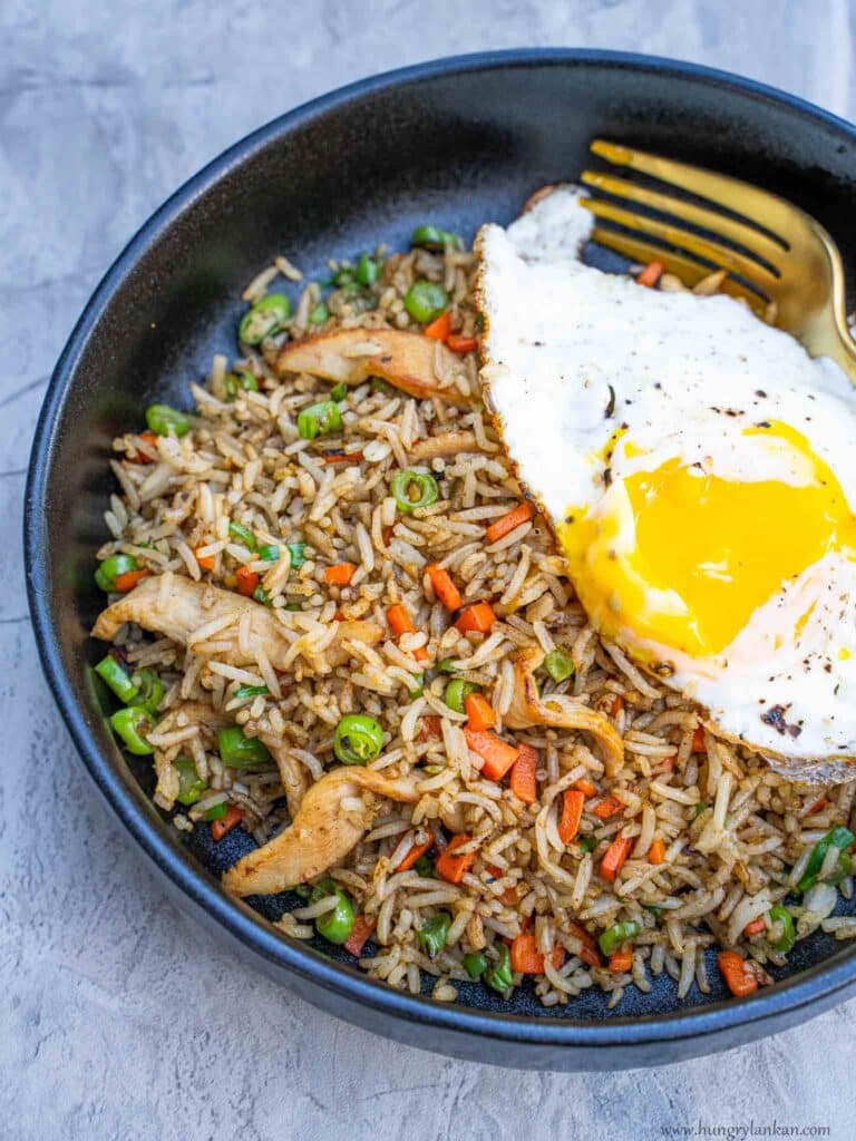 low FODMAP chicken fried rice