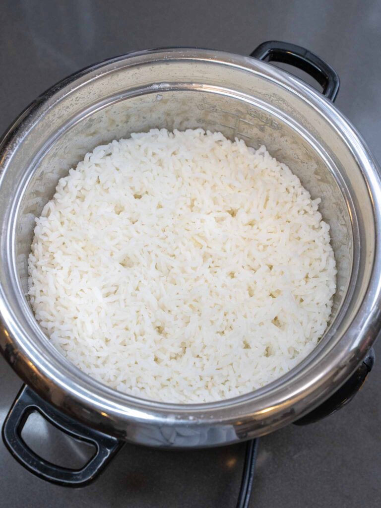 Long grain white rice in rice cooker