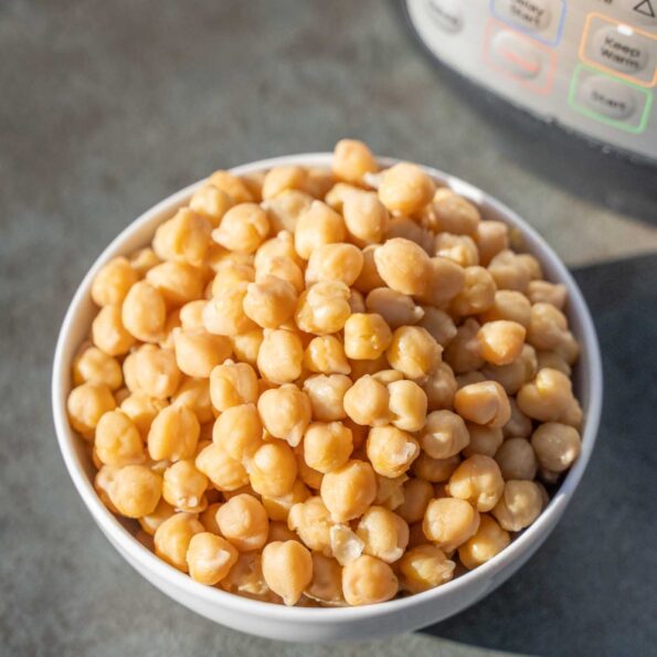 chickpeas in the instant pot soaked